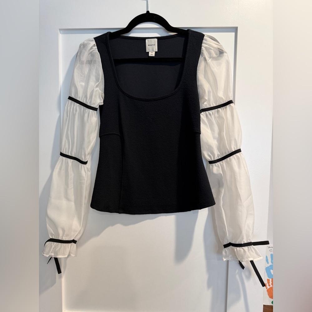 Maeve Black Bodice Top with White Puff Sleeves